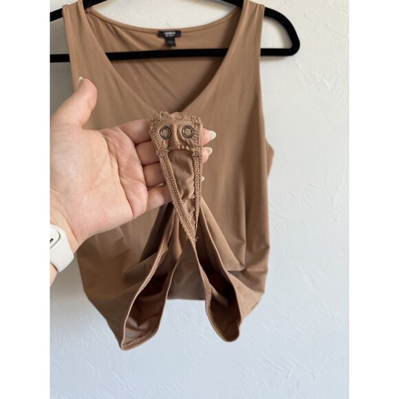 Express Body Contour Medium Bodysuit 76 - Picture 5 of 8